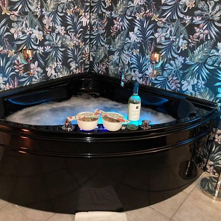アル ソレマール B&B カリアリ エクステリア 写真