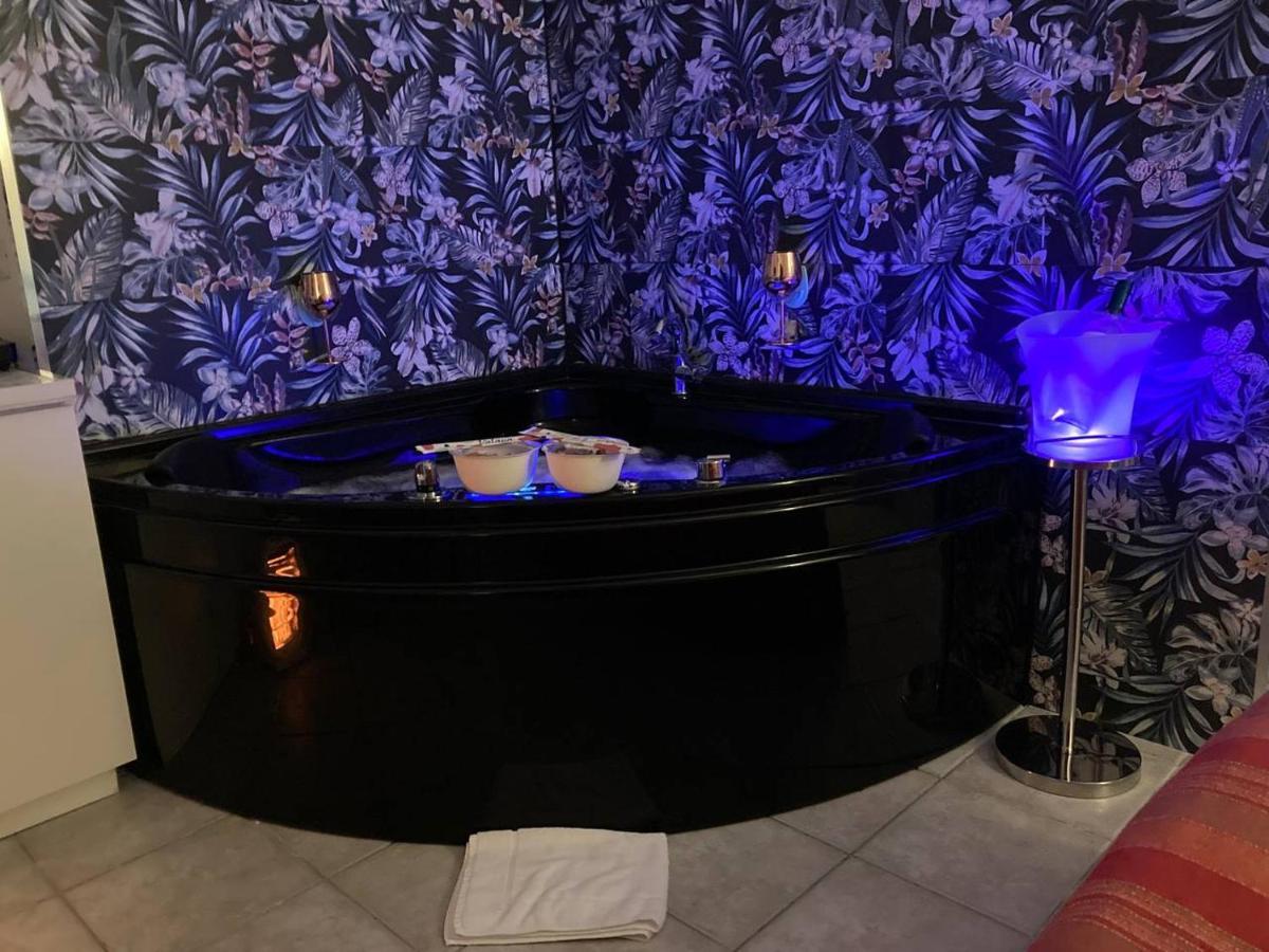 アル ソレマール B&B カリアリ エクステリア 写真