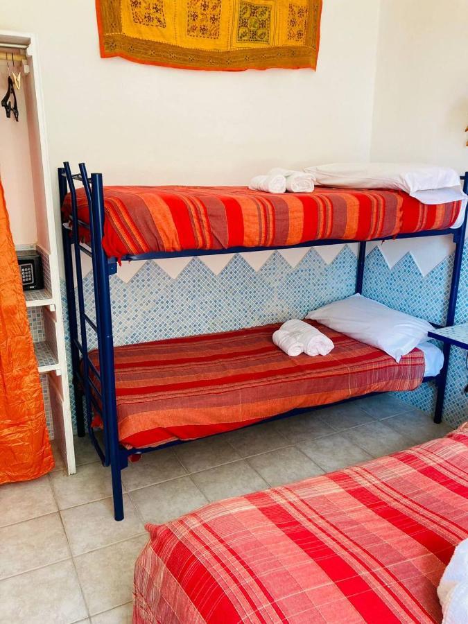 アル ソレマール B&B カリアリ エクステリア 写真